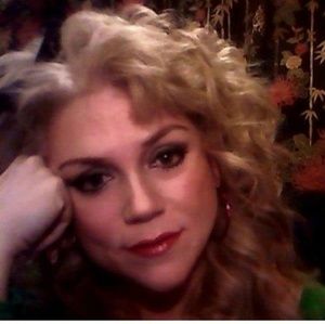 Meet your Posher, Jane